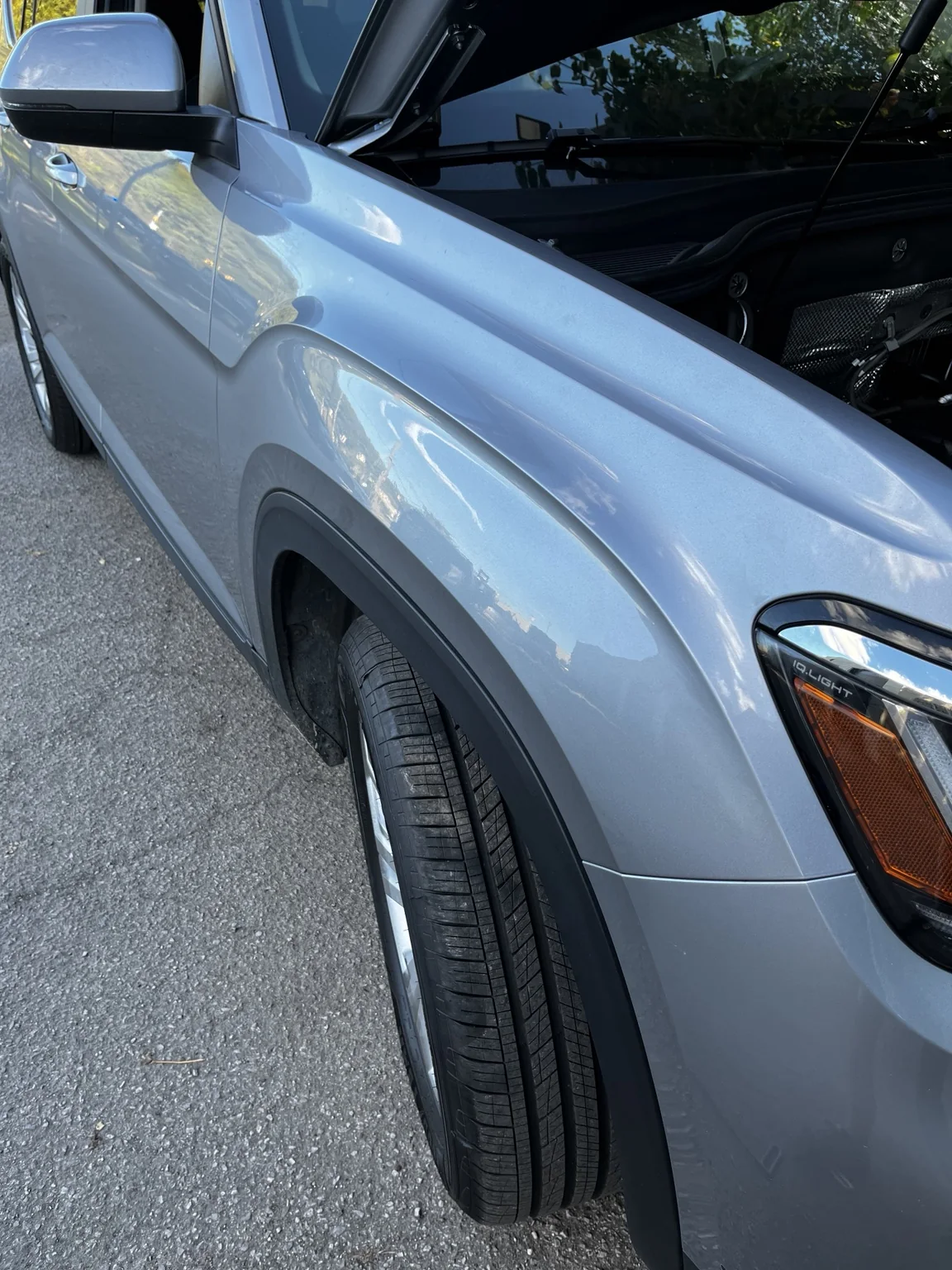 Volkswagen Atlas fender after paintless dent repair